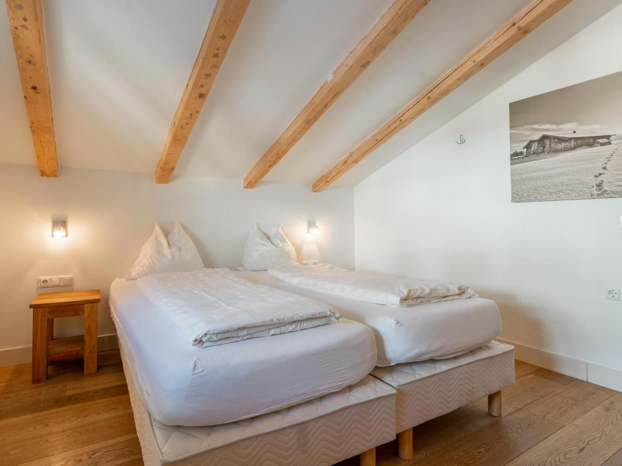 Апартаменти Brixen 1 Бріксен-ім-Тале Екстер'єр фото